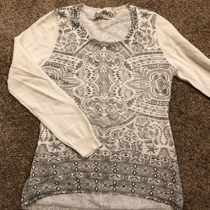 Aventura lightweight sweater